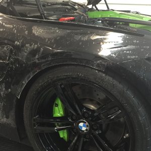 Black-2016-BMW-M4-fender-invisible-protection-XPEL