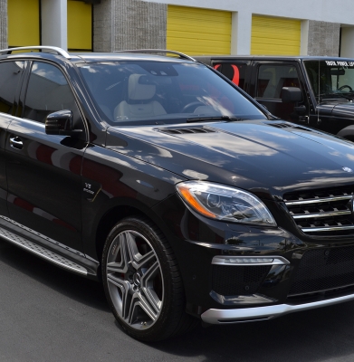 Mercedes-Benz ML63 AMG Black